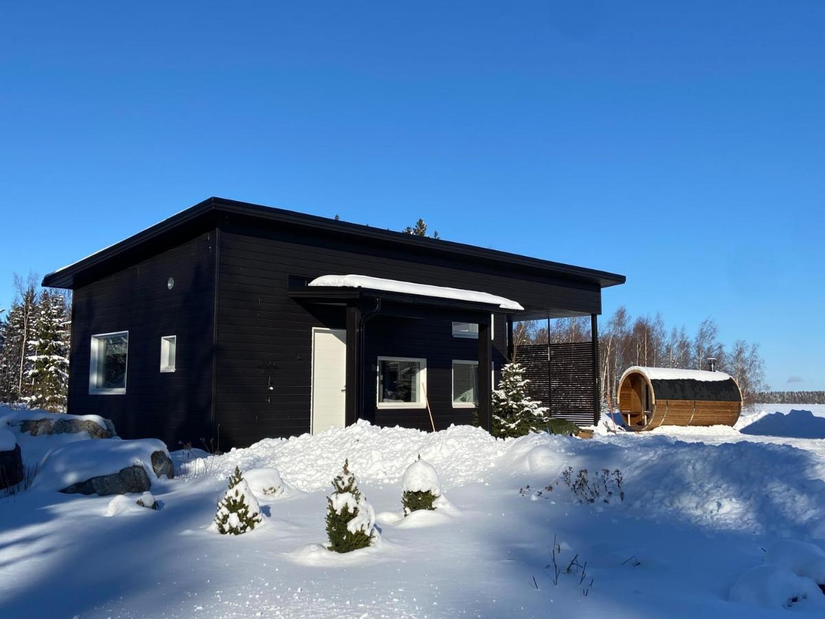 Strandro - Moekki Jaerven Rannalla Larsmo Exteriör bild
